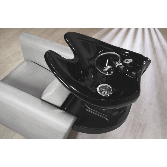 Kolmekordne juuksurisalong Salon Ambience Legend